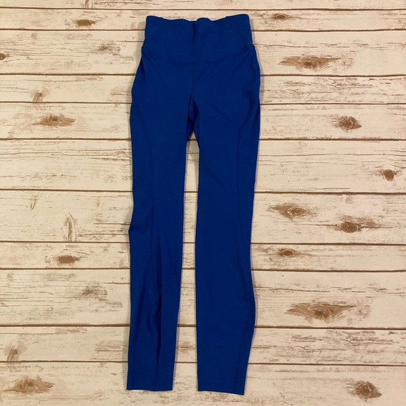 Lululemon Base Pace High-Rise Crop Size 2 - Picture 2 of 16